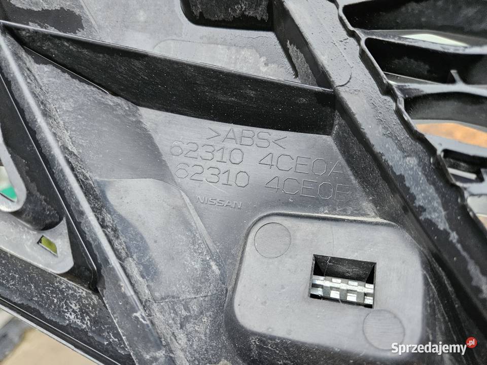 NISSAN XTRAIL T32 GRILL ATRAPA ZDERZAKA PRZÓD Międzychód