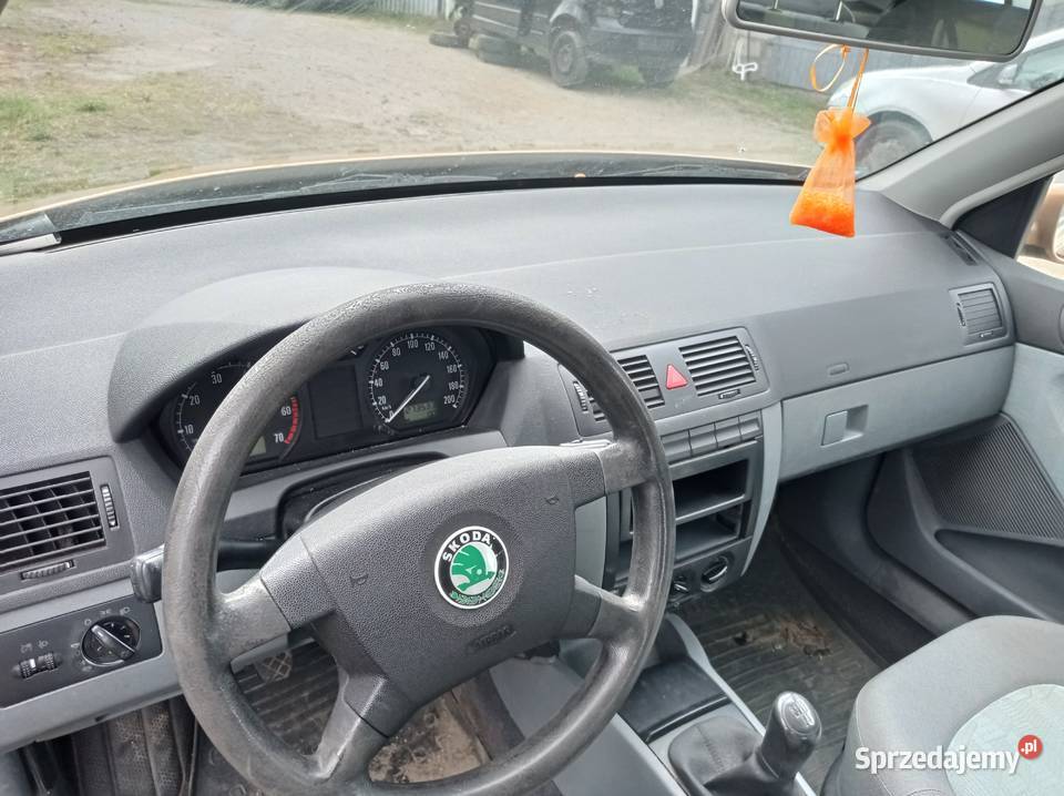 Skoda Fabia 14 MPi 2001 r dawca części Szklarka Myślniewska
