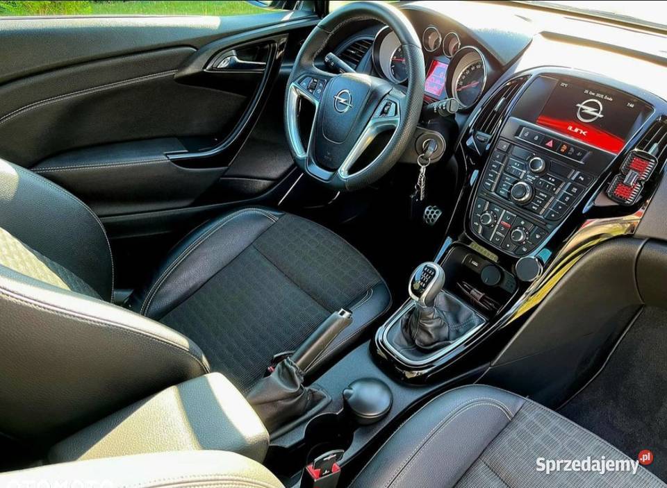 Opel Astra J Coupe IV GTC OPC 14 TURBO Benzyna małopolskie Kraków sprzedam