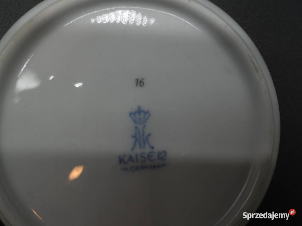 Paterkapodstawek KAISER ptaki pliszki Porcelana i szkło Raszków sprzedam