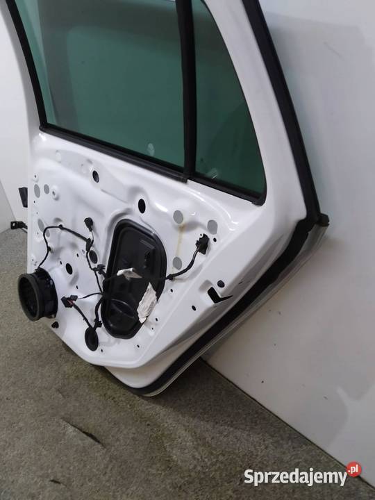 DRZWI PRAWE TYŁ BIAŁE Skoda Scala I 2019 świętokrzyskie sprzedam