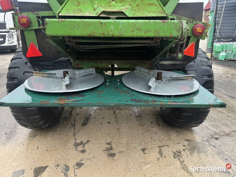 Rozsiewacz Amazone talerzowy 8 ton lubelskie Telatyn sprzedam