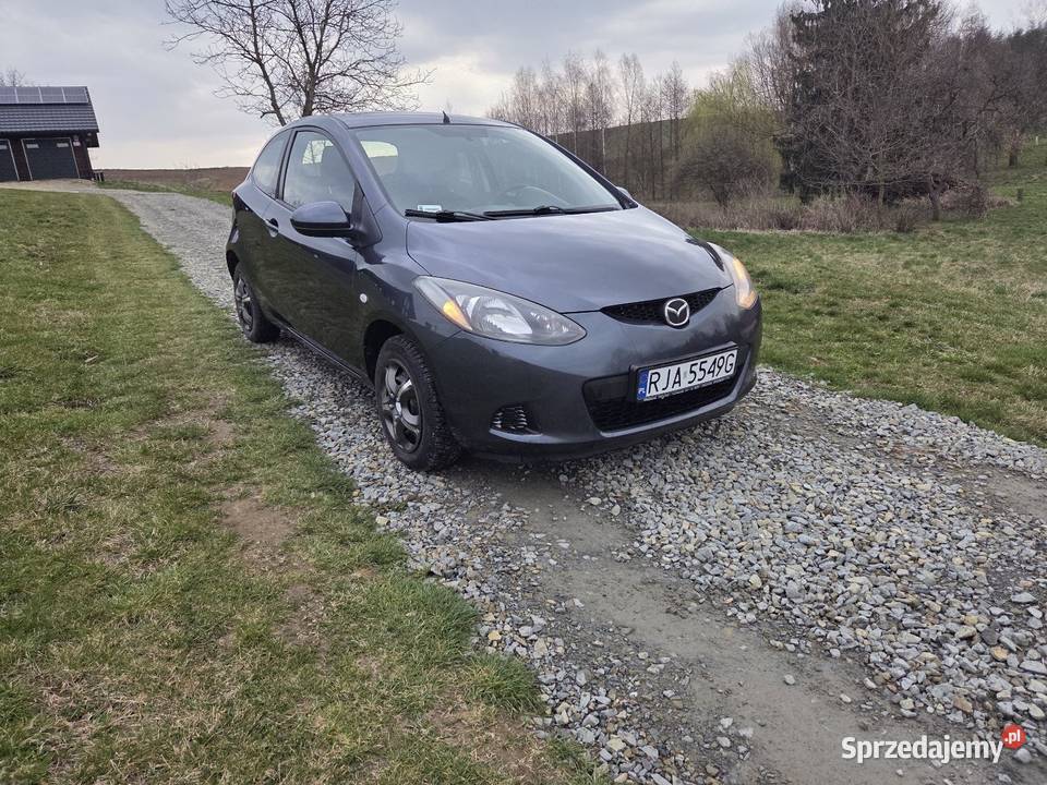 Mazda 2 benzyna