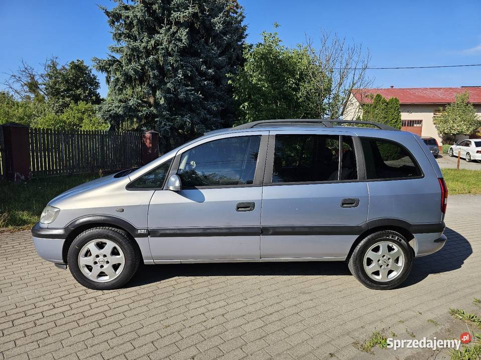 Opel Zafira A 18 Benzyna 7 Osób Hak 2 Komplety CD Oława