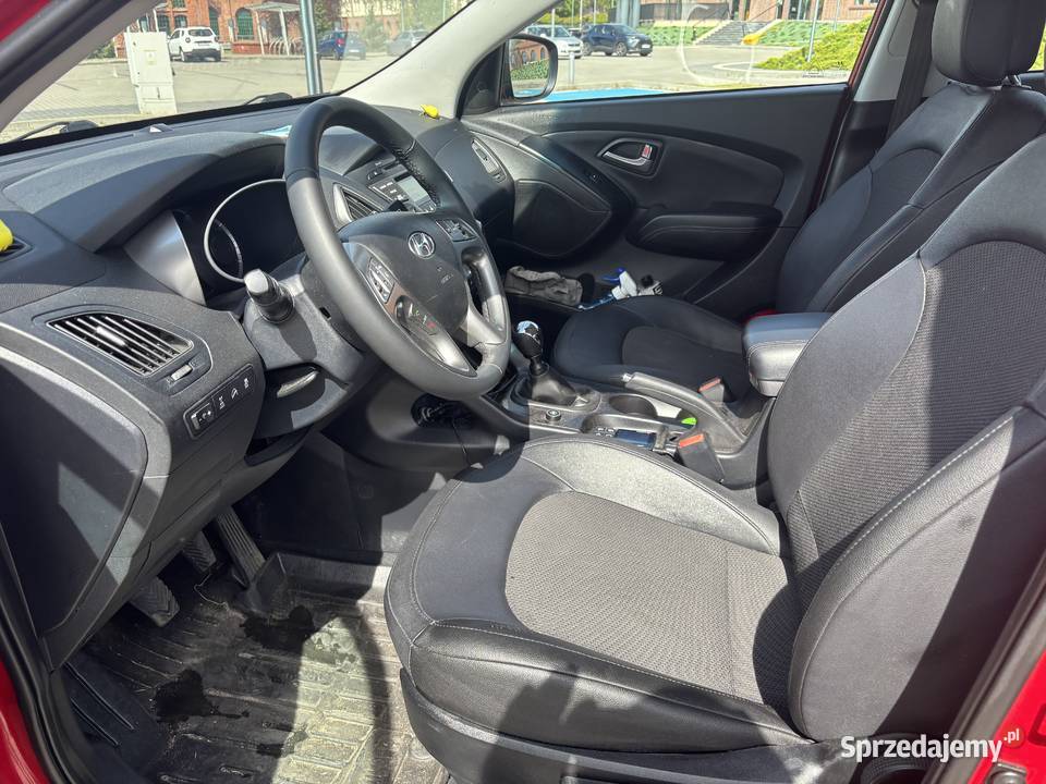 Hyundai ix35 4x4 20 LPGManual Skrzynia podgrzewane fotele Czeladź sprzedam