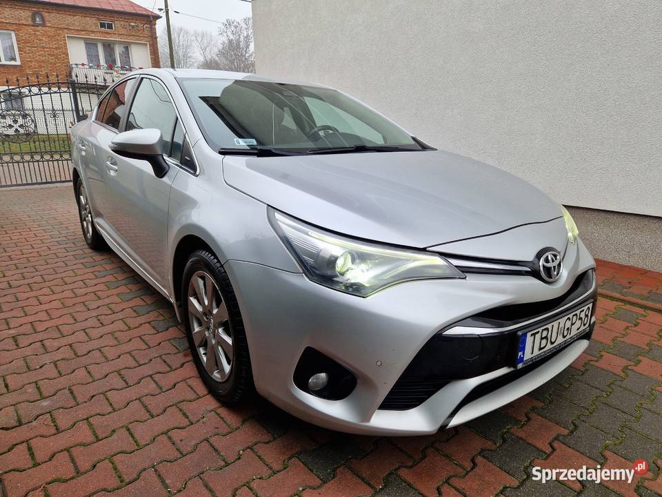 20 d4d 143 diesel Światła ful led nawigacja kamera cofania Pińczów