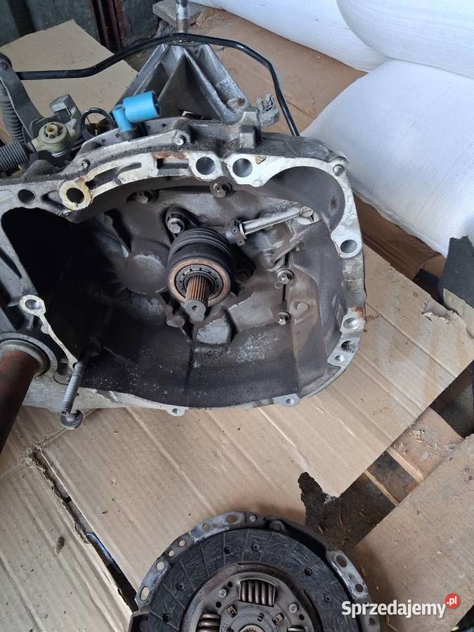Skrzynia biegow Sprzęgło Renault Clio Krosno sprzedam