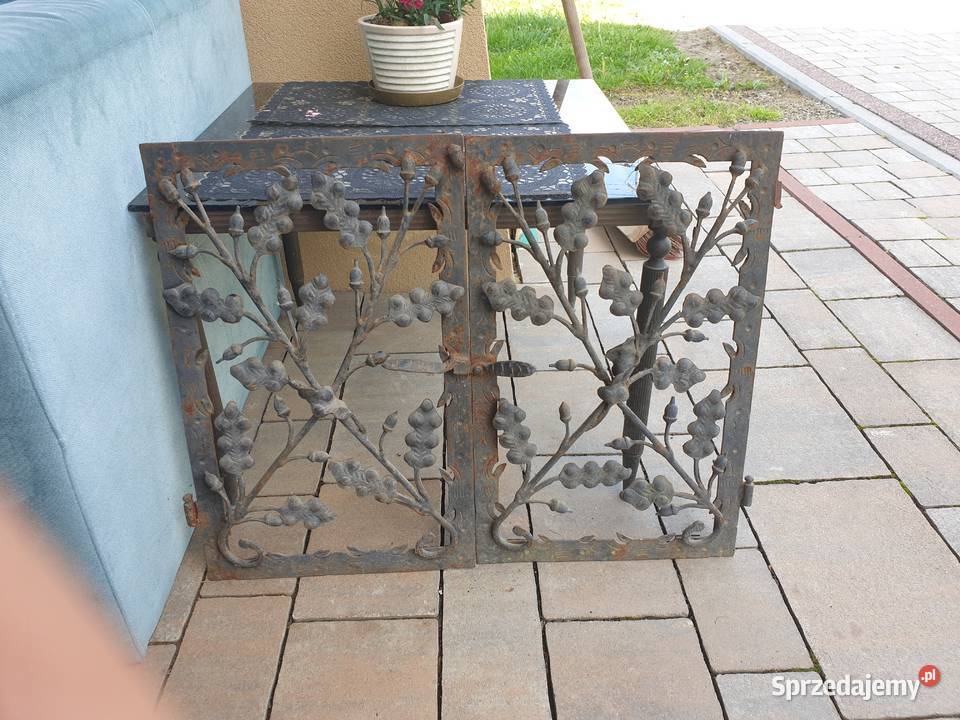 Drzwiczki do kominka ozdobne kute