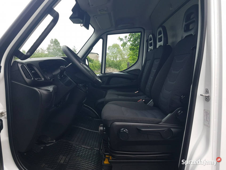 Iveco 70C18 KONTENER ROLETY BOK DO TRANSPORTU 166400km Samochody ciężarowe Poręba