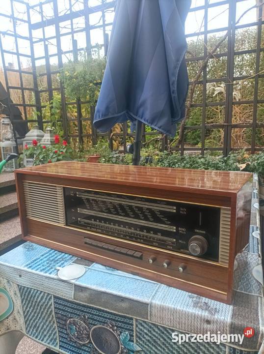 Rft Variant 5550 niemieckie radio lampowe
