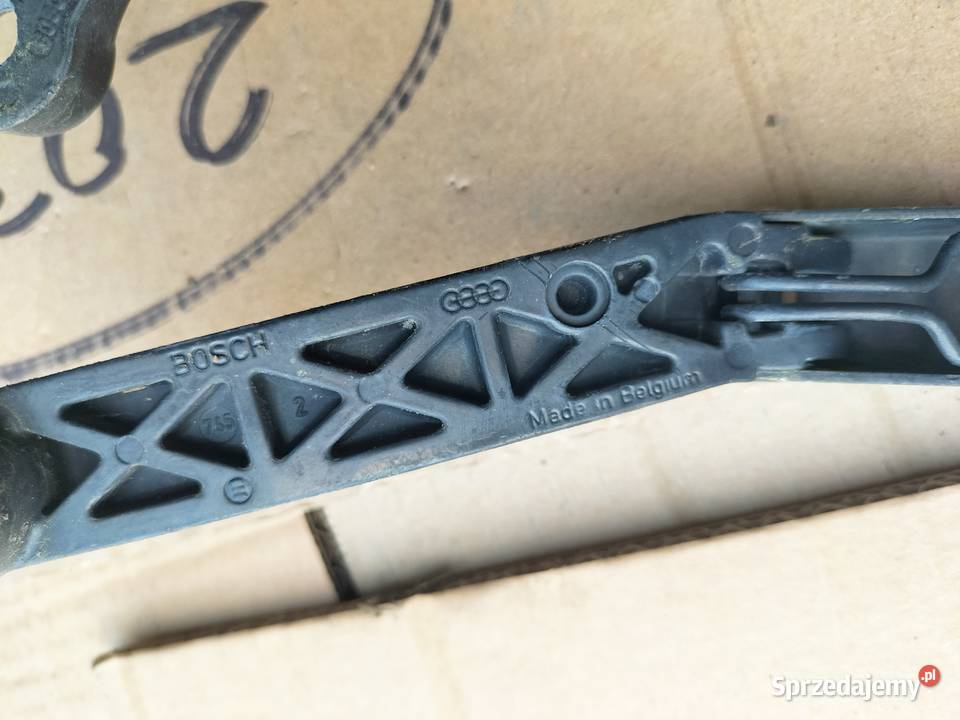 AUDI 80B3 80 B3 RAMIONA WYCIERACZEK osobowe Kamień-Kolonia