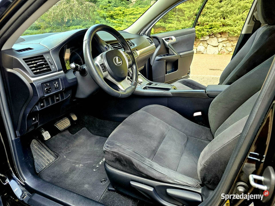Lexus CT Hybryda Bezwypadek Serwis I 2010 Zarejestrowany w Polsce Zagnańsk