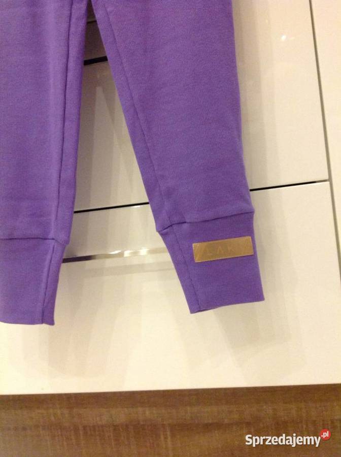 Komplet Damski LAKI COUTURE ML NOWY Rozmiar 40(L) sprzedam