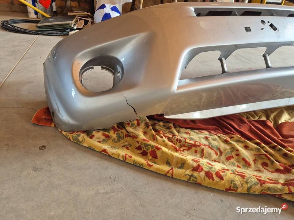 Zderzak przedni Toyota Raw4 II lift