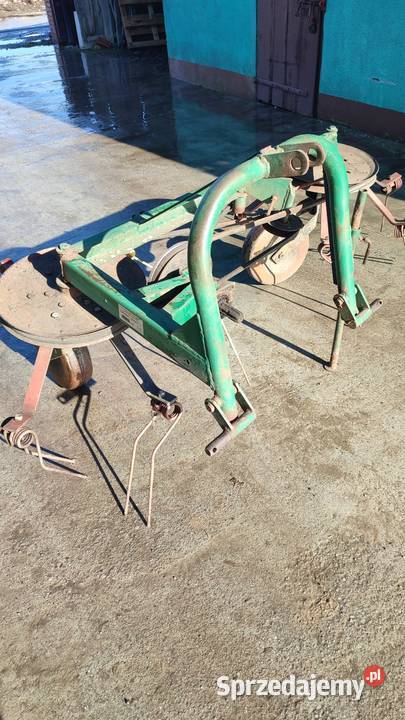 Przetrząsarka karuzelowa Zgrabiarki i przetrząsacze Węchadłów