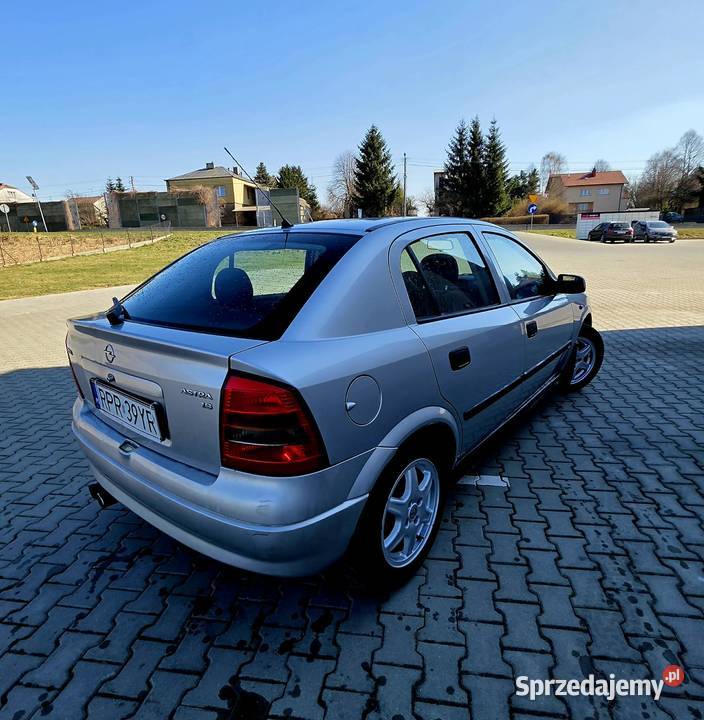 Opel Astra 8v lpg manualna Łańcut sprzedam