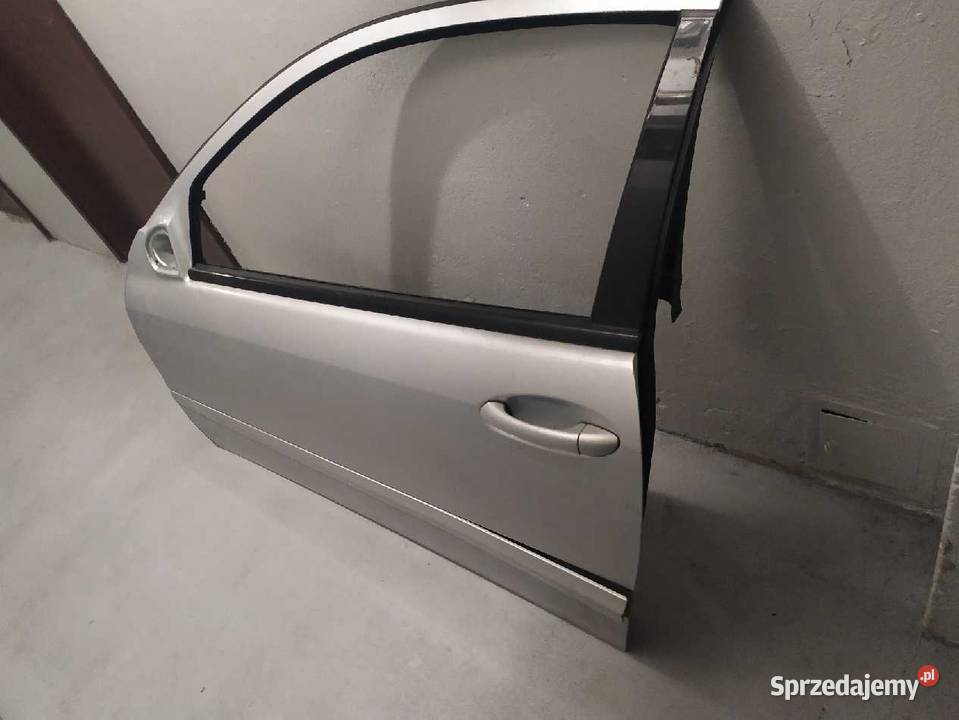 Drzwi lewe Mercedes 203 coup polift z 744 Warszawa