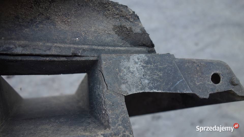 VOLVO C30 PLYTA OSLONA DOLNA ZDERZAKA osobowe Ruda Śląska sprzedam