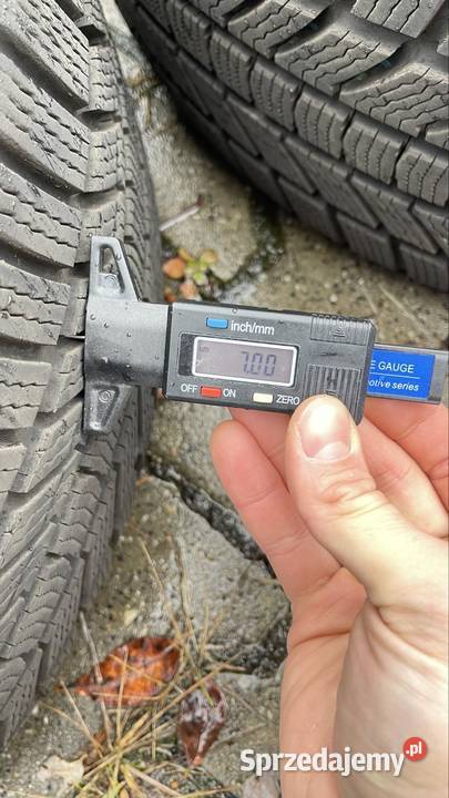 Opony zimowe Continental 23545R18 Dąbrowa Górnicza