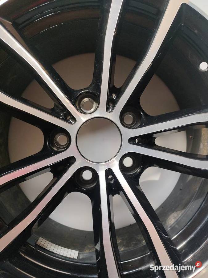Felga BMW 2 F20 F22 2 Seria 75x17 IS43 6879186 Samochodowe Białystok