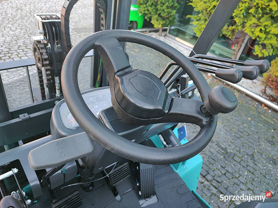 Wózek widłowy Baoli KBD30L3 3 tony diesel duplex diesel Kęty