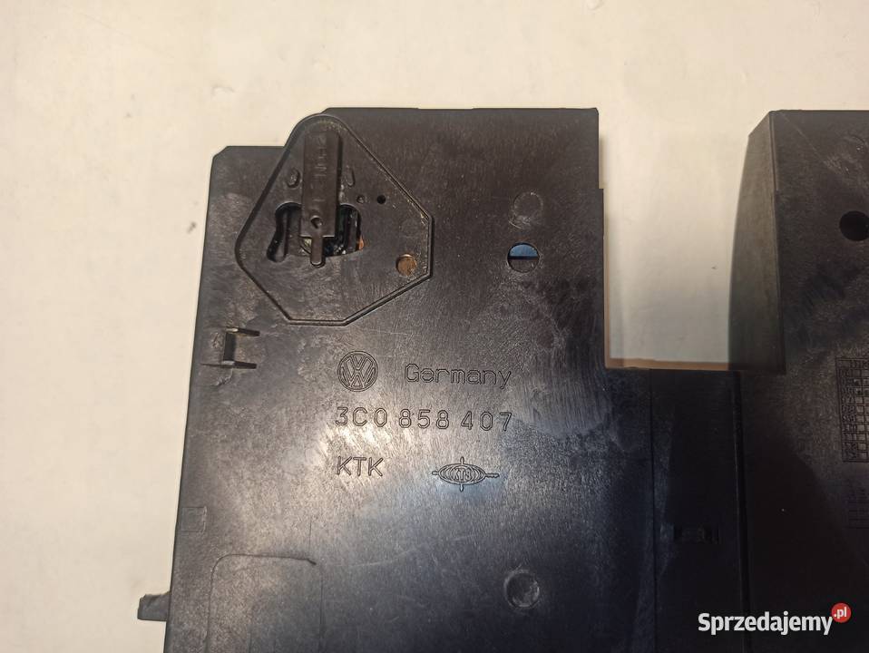 VW PASSAT B6 CC SCHOWEK KONSOLI 3C0858407 Bolesławiec