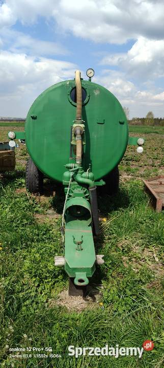 Beczka uszkodzony Maszyny rolnicze Busko-Zdrój