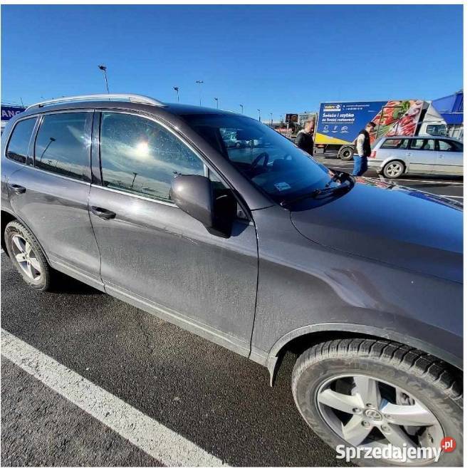 Sprzedaż samochodu osobowego Volkswagen Touareg Strzelin