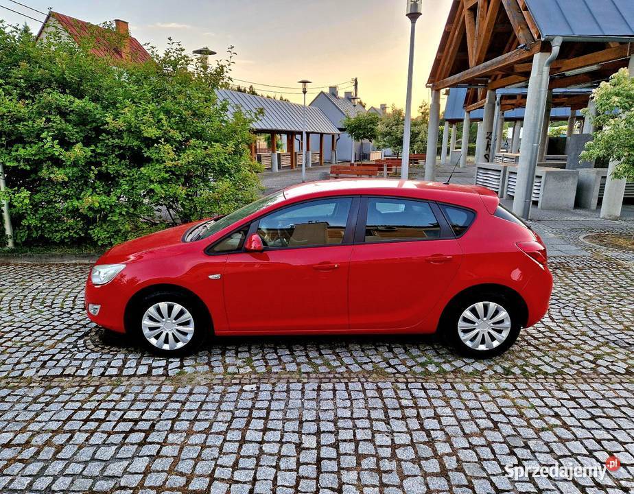 Opel Astra J 2010r 17cdTi Salon Polska Niski 1686cm3 małopolskie Ryglice