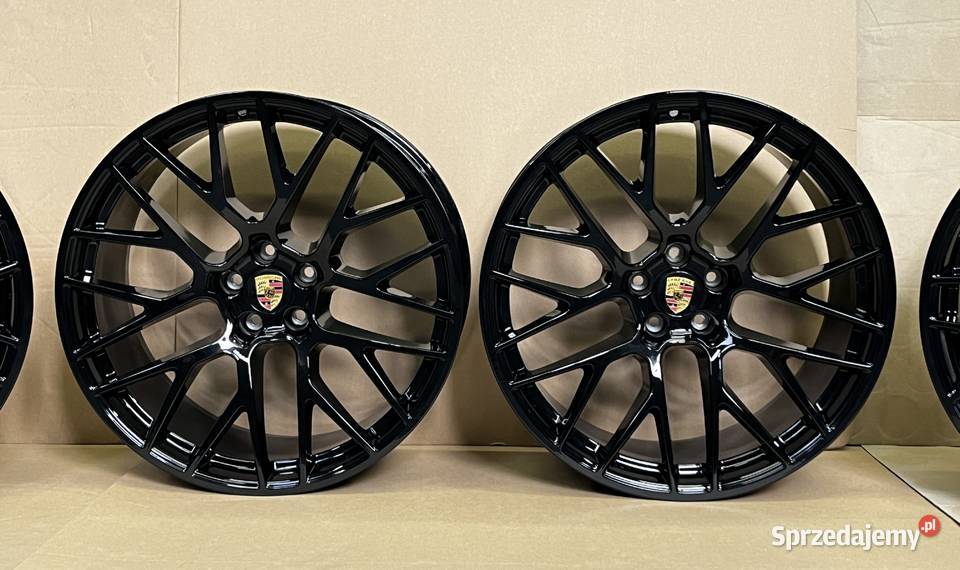 Porsche Macan RS Spyder 95B601025DL 95B601025DM Porsche OE Gostyń