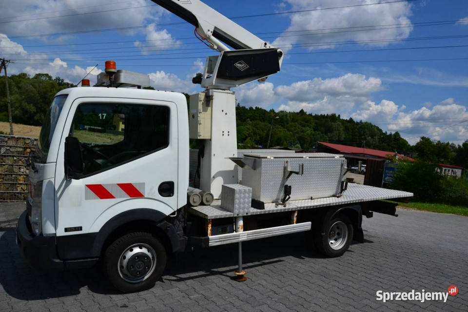 Nissan Cabstar 25d 130 podnośnik koszowy zwyżka Nissan sprzedam