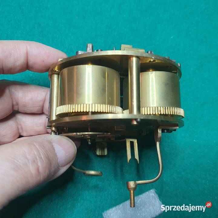 Sprawny mechanizm do zegara Francuskiego 4 sprzedam