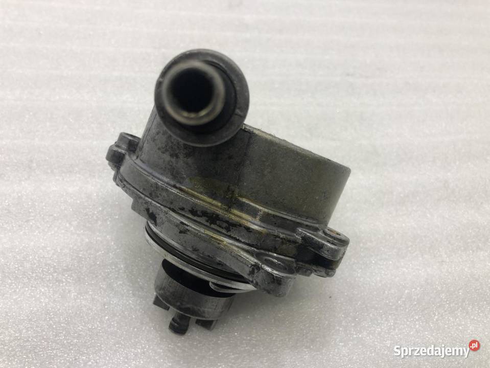 POMPA VACUM MERCEDES SPRINTER W903 6112300265 osobowe sprzedam