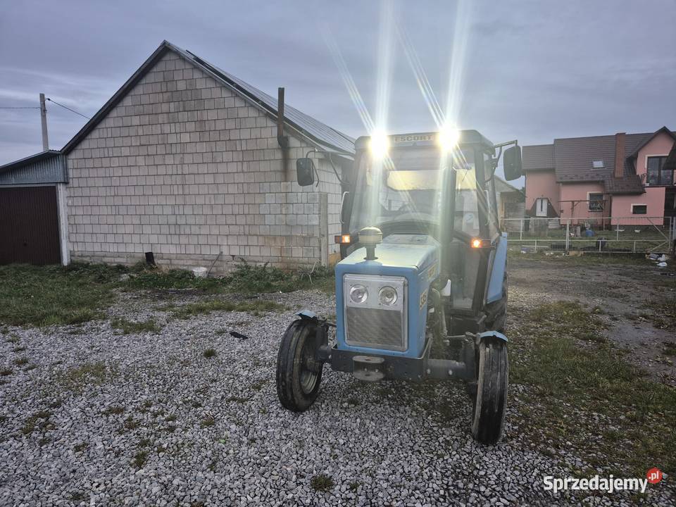 Sprzedam ciągnik rorniczy escort c335 Mirocice
