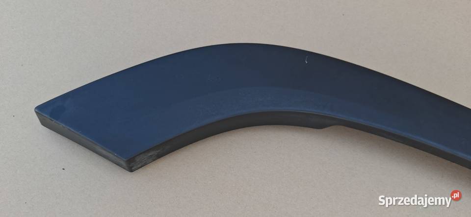 VOLVO FH4 LISTWA NAKŁADKA NADKOLA PRAWA BANAN Bieleń