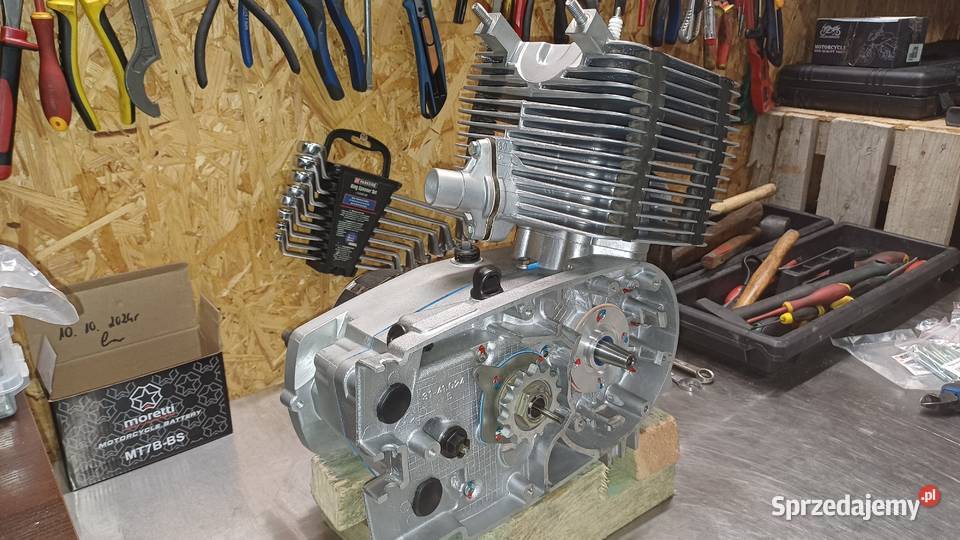 Nowy silnik MZ ETZ 150 oryginał cylinder głowica Zduńska Wola sprzedam