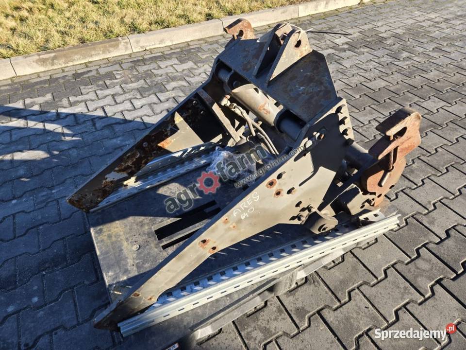 TUZ przedni podnośnik ARES 640 RZ dolnośląskie Byków sprzedam
