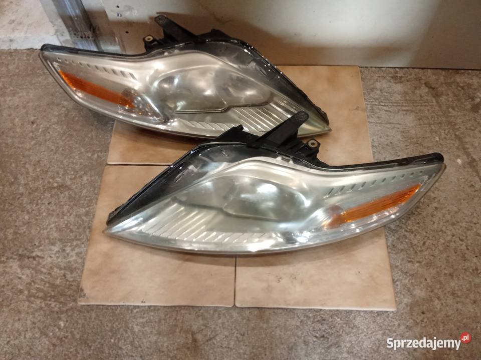 Ford Mondeo MK4 reflektory lewy i prawy orginal Lampy przednie