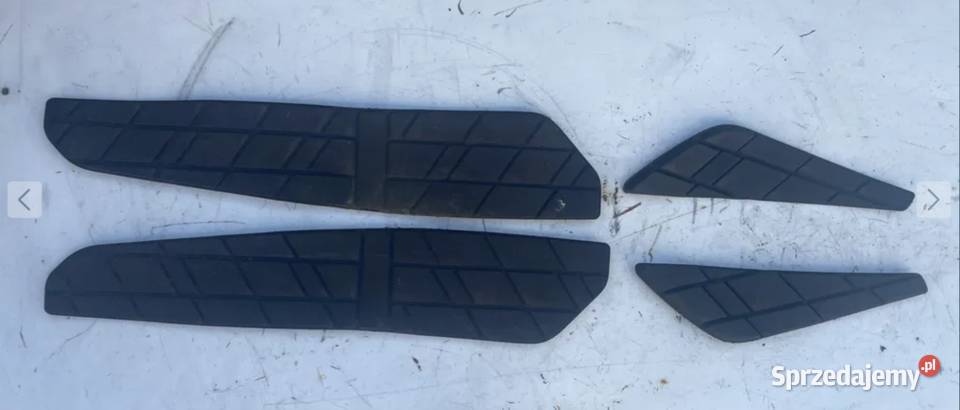 gumy podłogi komplet Suzuki AN 250 Burgman 9902 Ostrzeszów