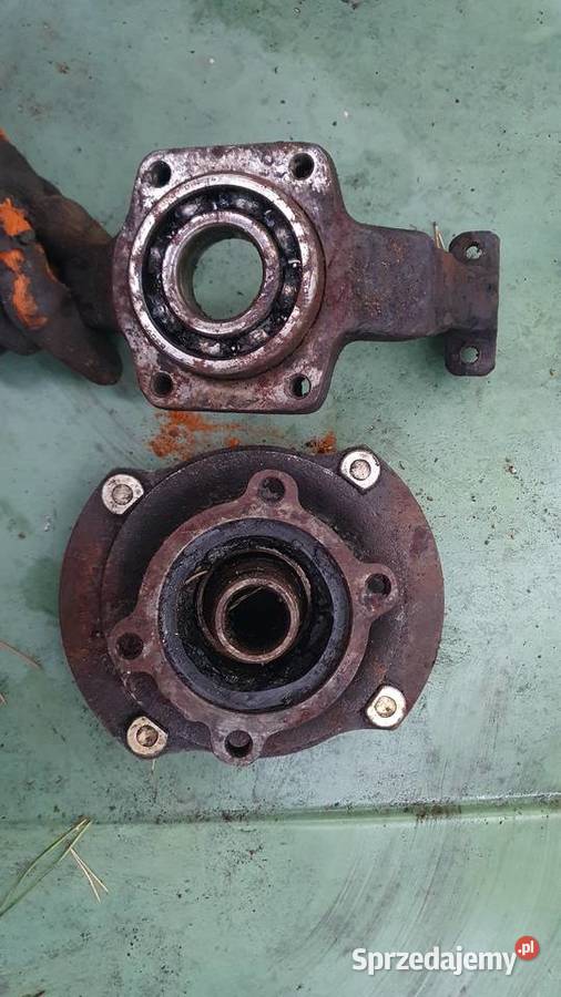 Zwrotnica piasta osi wartburg 353