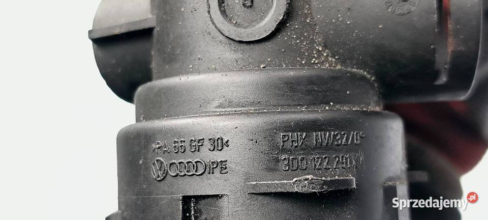 PRZEWÓD UKŁADU CHŁODZENIA VOLKSWAGEN PHAETON