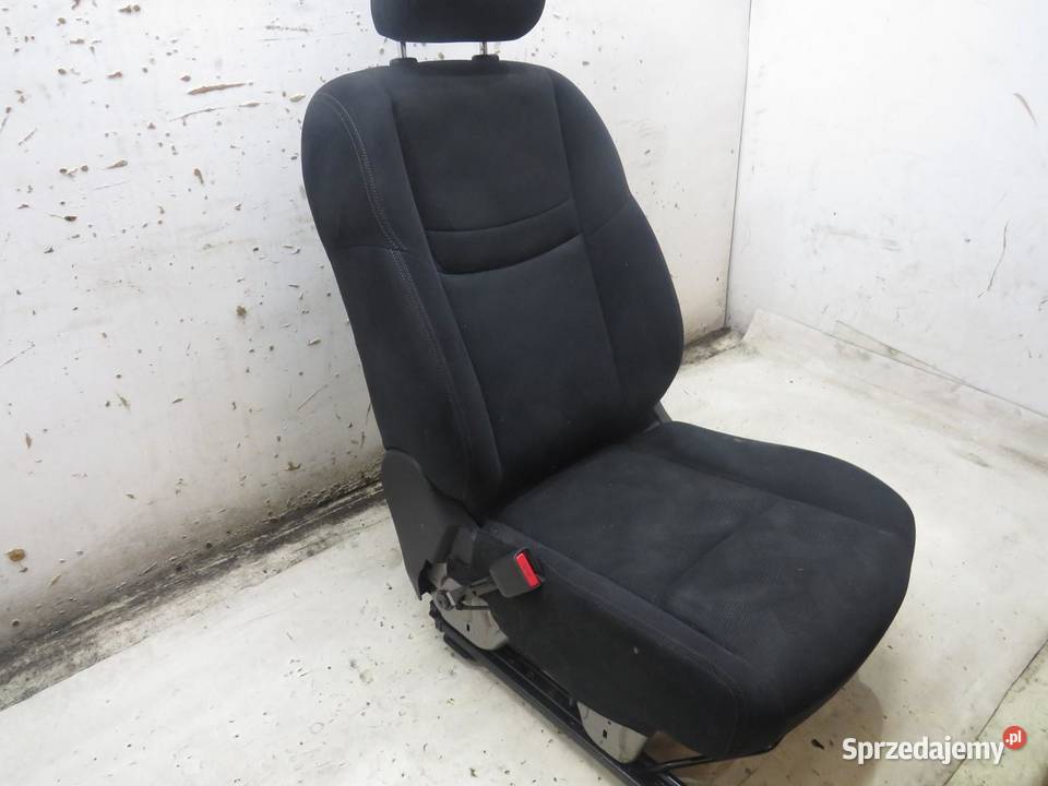 FOTEL LEWY PRZÓD PRZEDNI XTRAIL III T32
