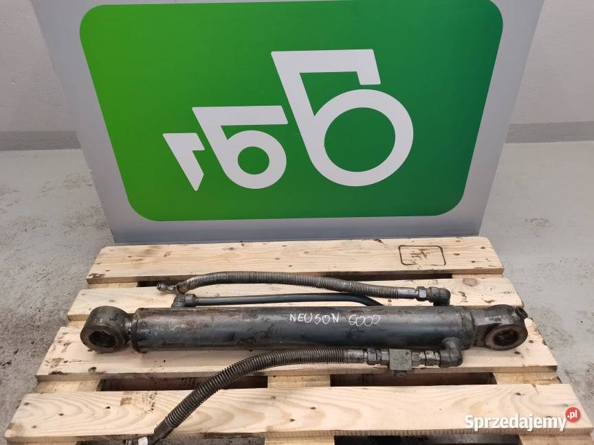 Neuson 6002 Siłownik łyżki