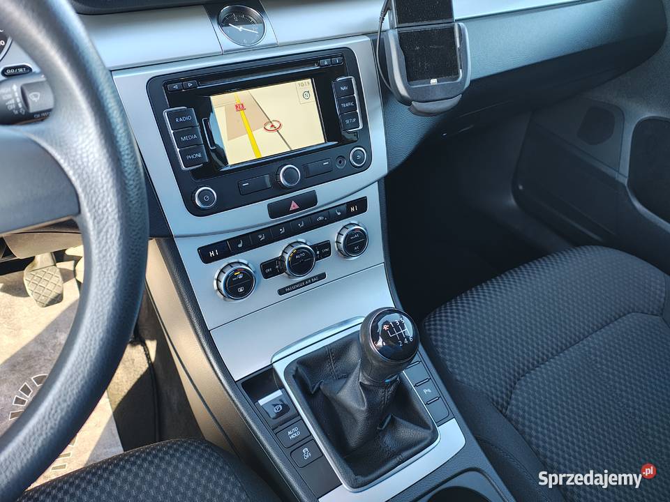 Volkswagen Passat 2013r Zadbany Kolorowa ABS Zarszyn