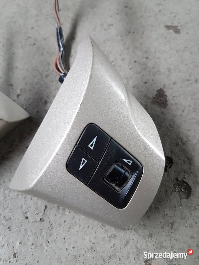 OPEL CORSA D PRZELACZNIK STEROWANIE KIEROWNICY Rok produkcji 2010 Turek