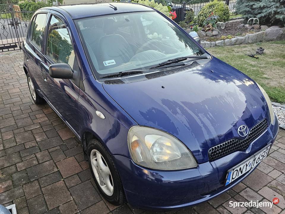 Toyota Yaris P1 10 1999 opolskie
