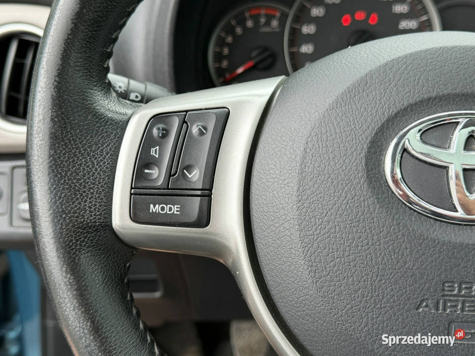Toyota Yaris 133i 99 SollNawigacjaKamera Węgrów