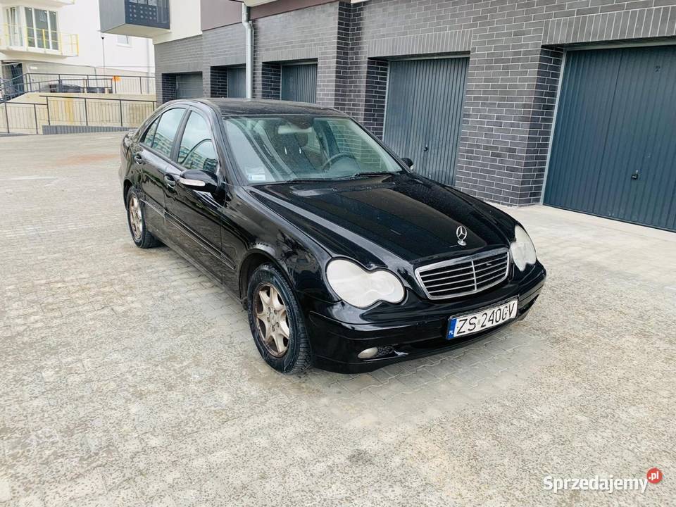 Mercedes c w203 sedan benzyna z LPG Szczecin