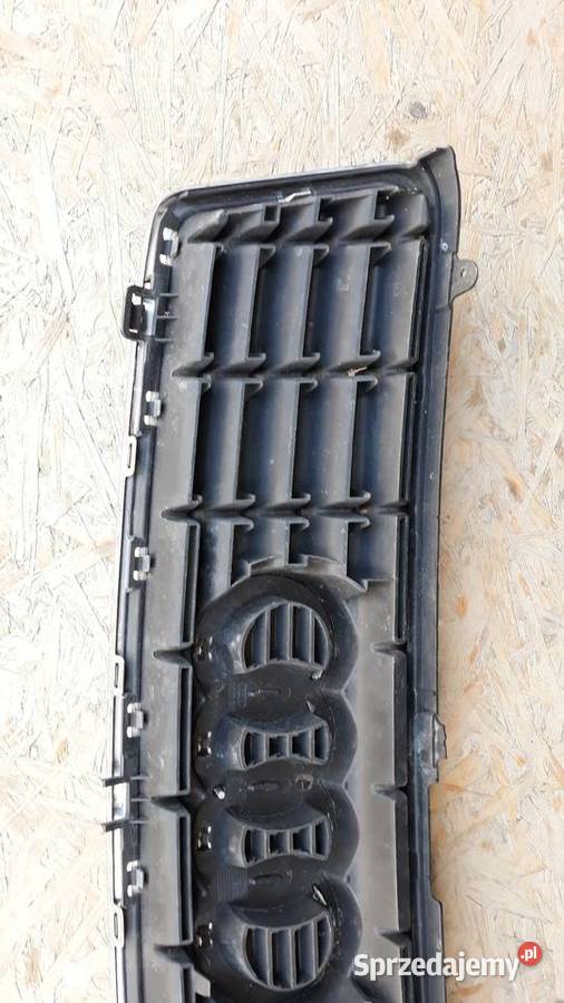 AUDI A4 B6 CABRIO GRILL ATRAPA ZDERZAKA PRZÓD Zatom Stary