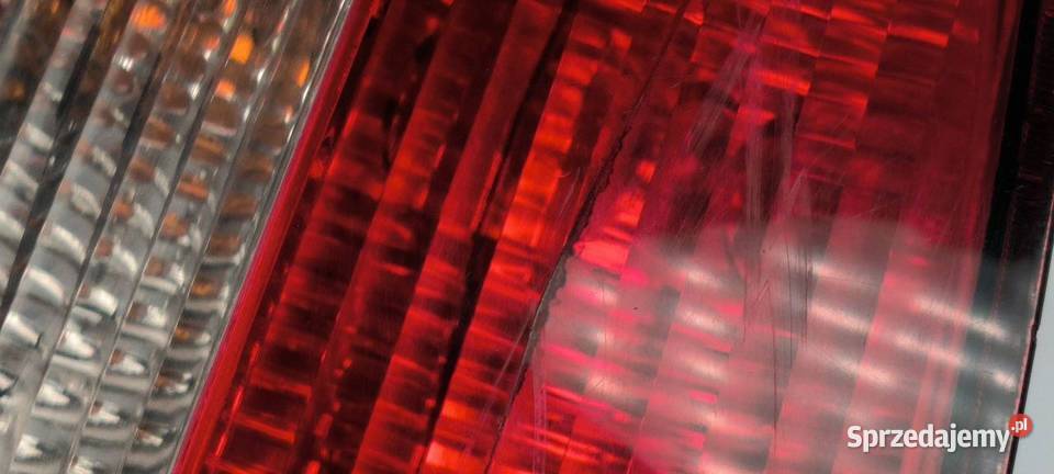 LAMPA PRAWA TYŁ MERCDESBENZ C 160 Lipno